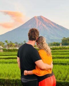 JAVA TOURIM TRAVEL, BROMOECOTOURISM, BROMO SUNRISE TOUR, BROMO IJEN TOUR