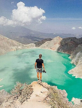 IJEN BLUE FIRE TOURISM JAVA TOURIM TRAVEL, BROMOECOTOURISM, BROMO SUNRISE TOUR, BROMO IJEN TOUR