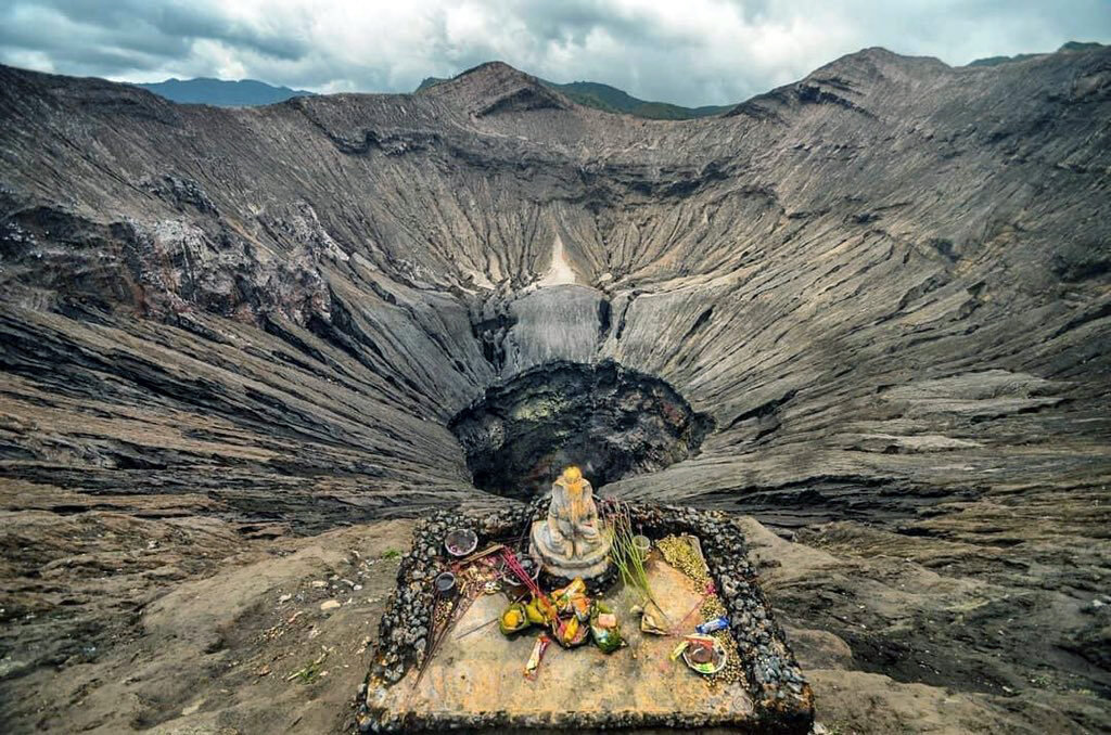 JAVA TOURIM TRAVEL, BROMOECOTOURISM, BROMO SUNRISE TOUR, BROMO IJEN TOUR