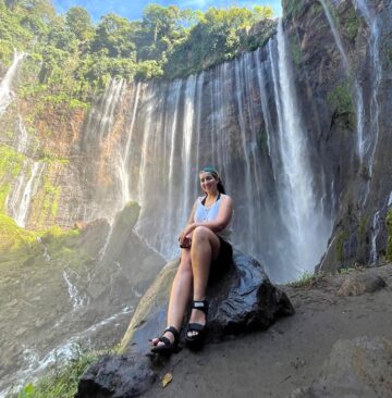 TUMPAK SEWU WATERFALL TOURIST FROM SURABAYA JAVA TOURIM TRAVEL, BROMOECOTOURISM, BROMO SUNRISE TOUR, BROMO IJEN TOUR