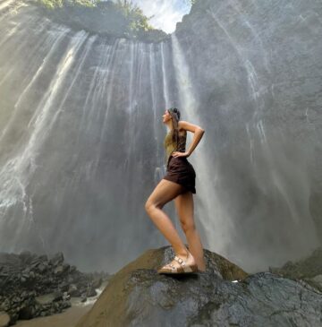 TUMPAK SEWU WATERFALL TOURIST IN JAVA JAVA TOURIM TRAVEL, BROMOECOTOURISM, BROMO SUNRISE TOUR, BROMO IJEN TOUR