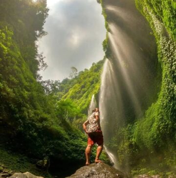 Tourism Travel Mount Bromo Madakaripura Ijen 2D1N JAVA TOURIM TRAVEL, BROMOECOTOURISM, BROMO SUNRISE TOUR, BROMO IJEN TOUR
